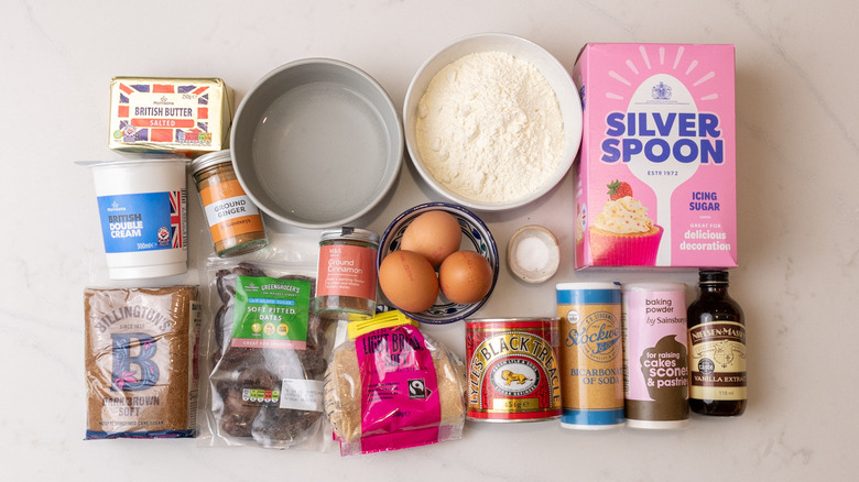 sticky toffee pudding loaf cake ingredients