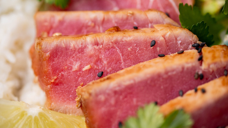 sliced seared ahi tuna