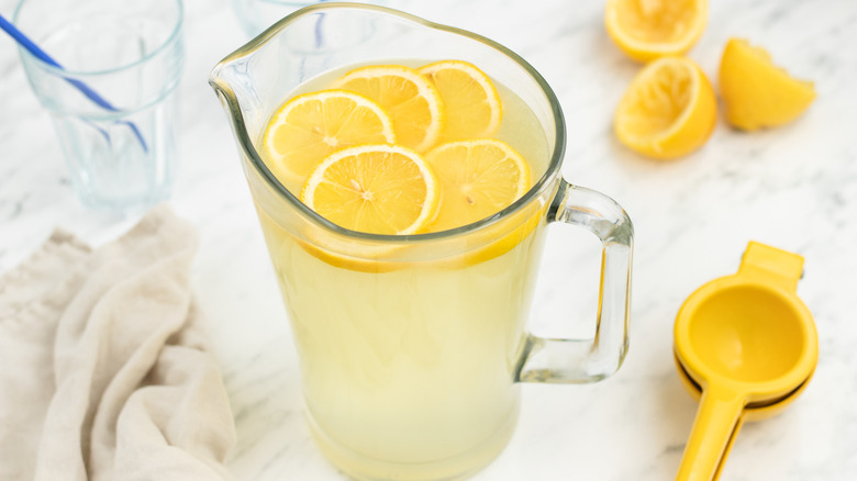 classic lemonade in a pitcher 