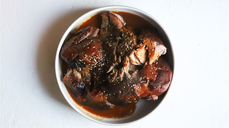 braised pork with sauce