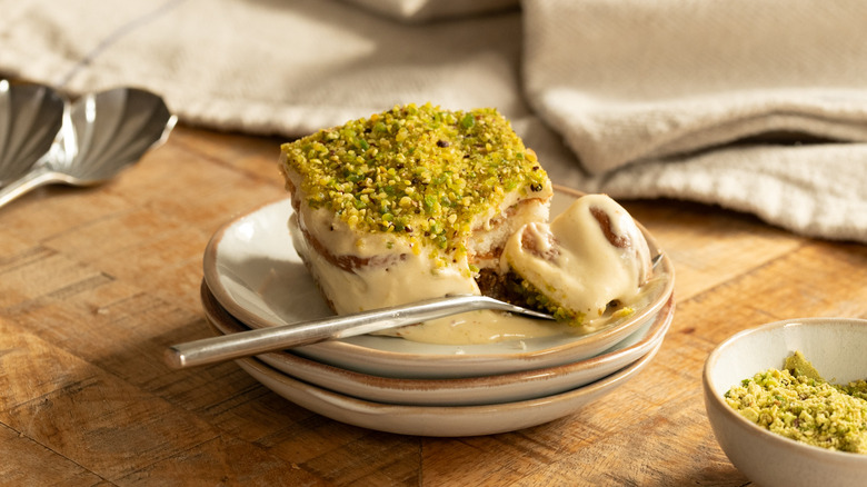 Pistachio tiramisu on plate
