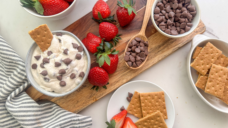 tray with dip and strawberries