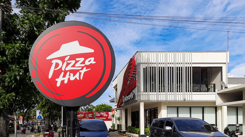 Pizza Hut logo