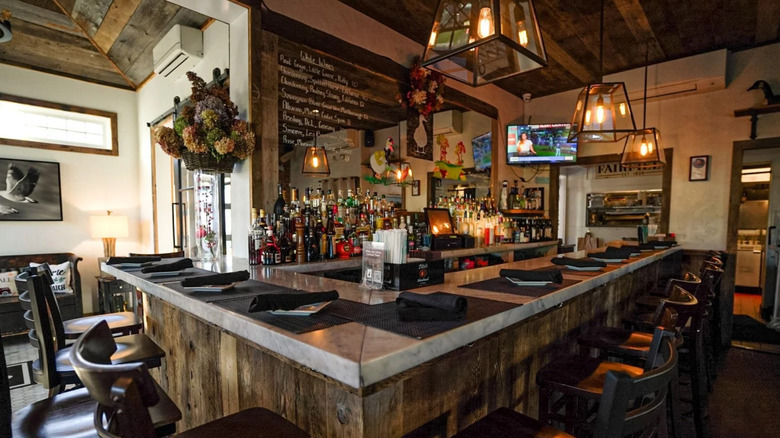 Full bar and bar seating at Little Goose Cafe