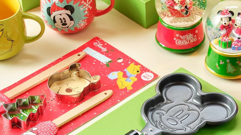 Aldi's holiday Disney cookware products