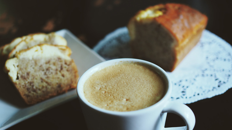 Breakfast with paper doily