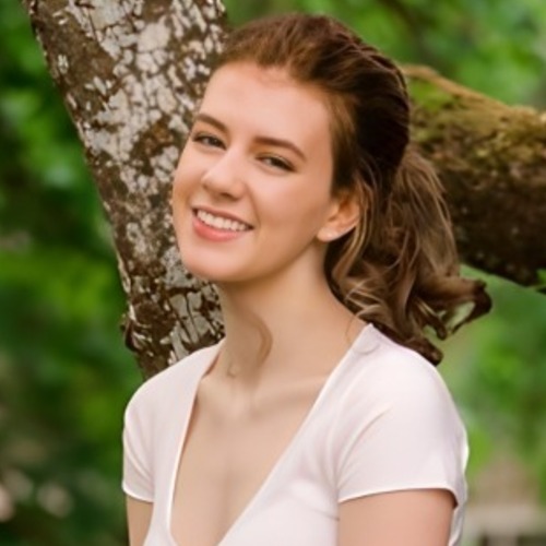 Photo of Sophia Beams