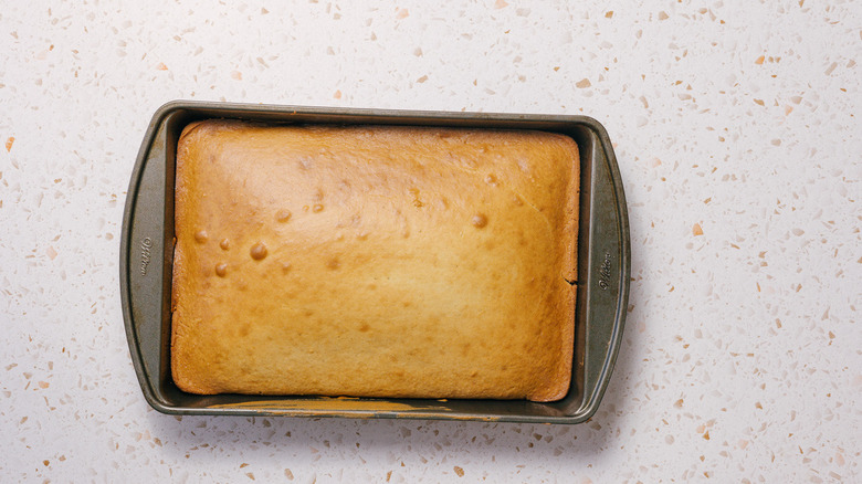 Baked yellow cake
