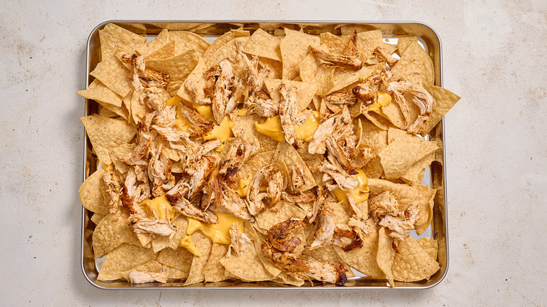 velveeta and chicken on chips