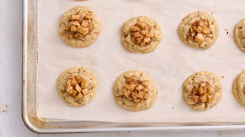 cookies filled with apple pie filling