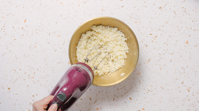 Mixing butter and sugar