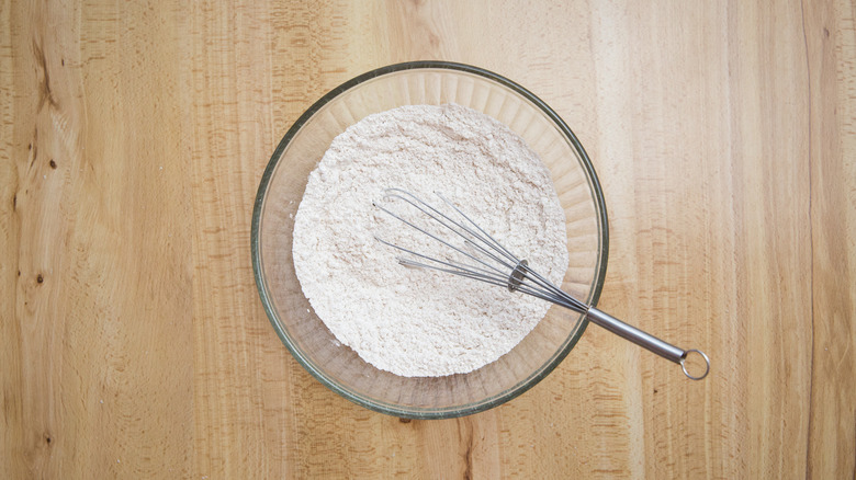 flour mixture in mixing bowl