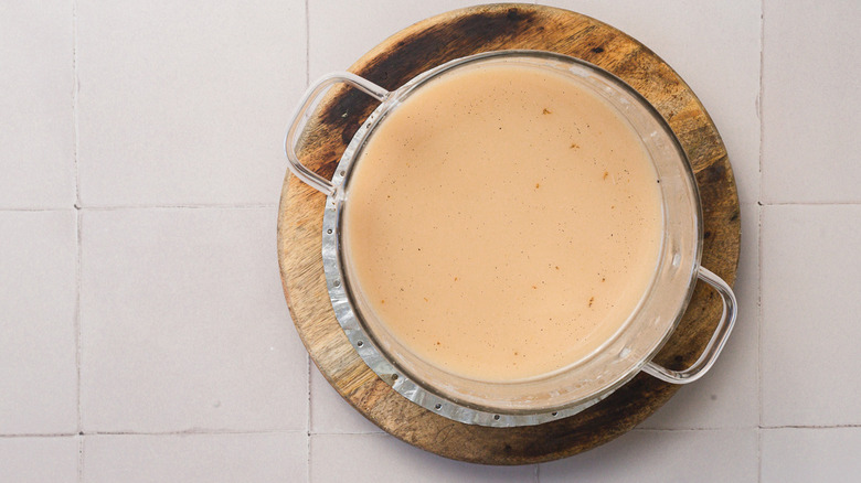 Horchata in saucepan