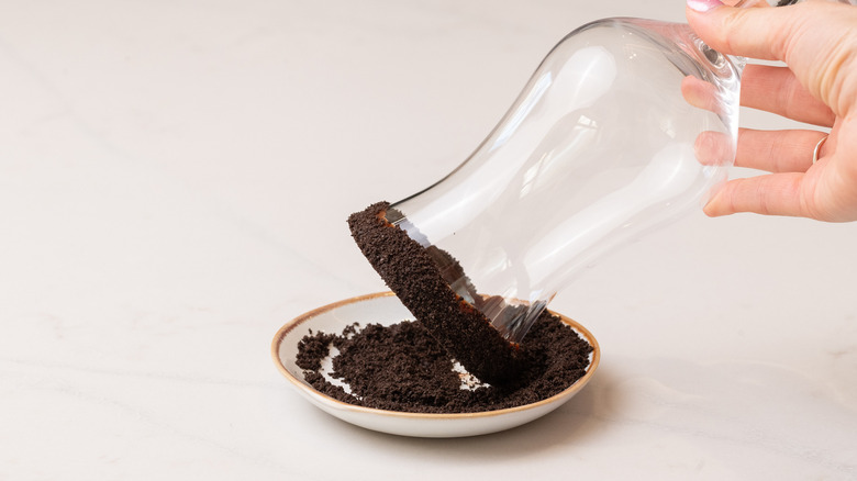 coating glass with oreo crumbs
